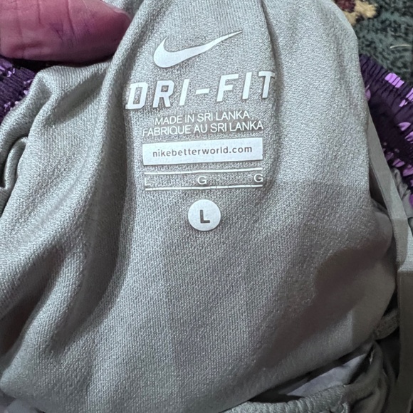 Nike Running Shorts - Picture 4 of 5